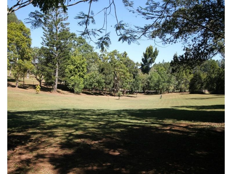 Yungaburra QLD 4884