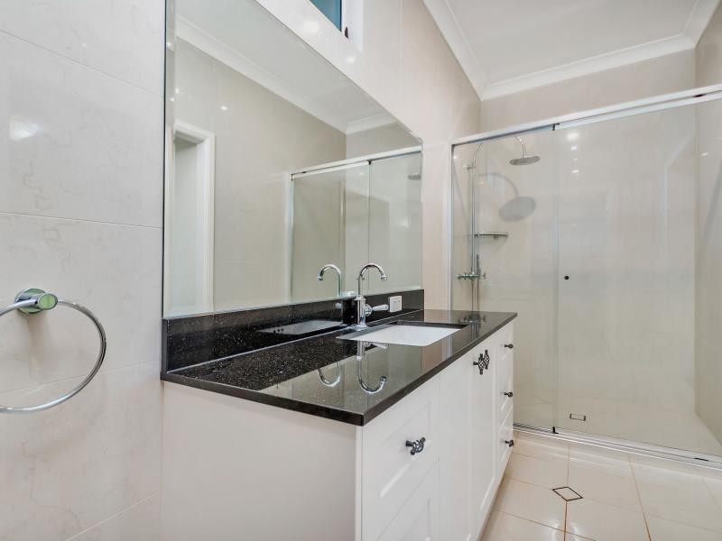 51 Angelita Close, Peeramon QLD 4885