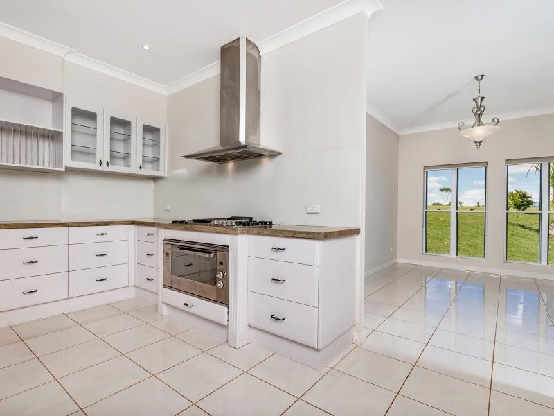 51 Angelita Close, Peeramon QLD 4885