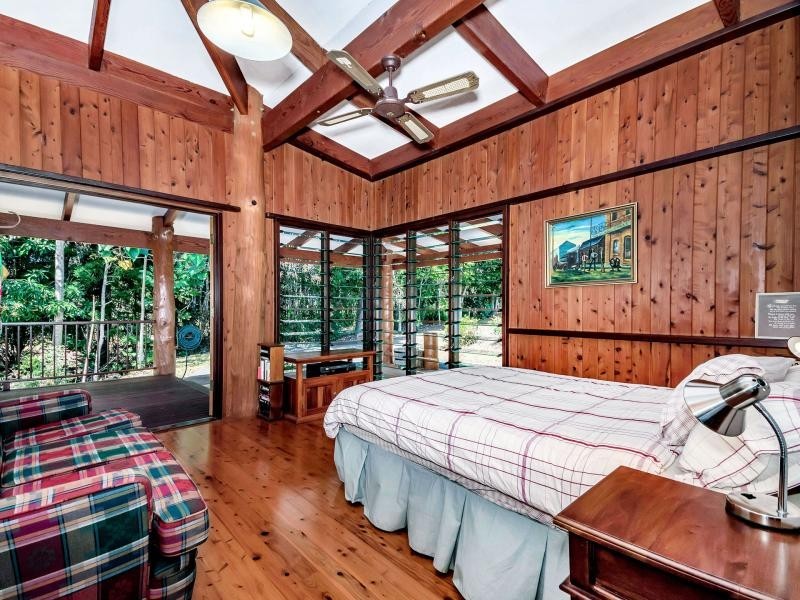 Yungaburra QLD 4884