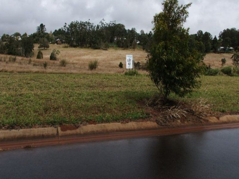 42 Wensley Avenue, Yungaburra QLD 4884