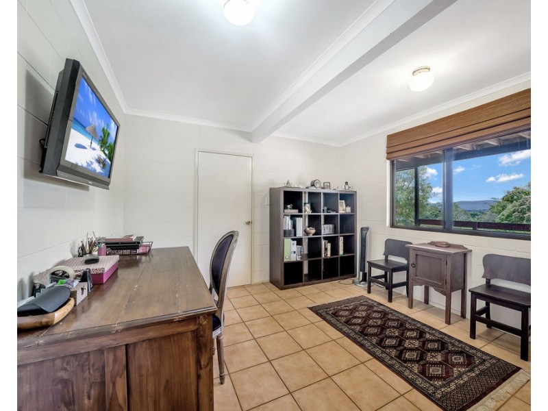 Yungaburra QLD 4884
