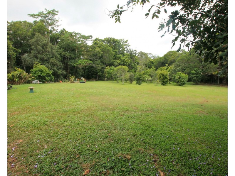 Yungaburra QLD 4884