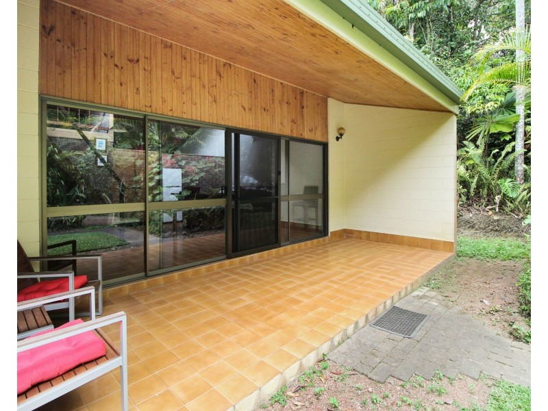 Lake Eacham QLD 4884