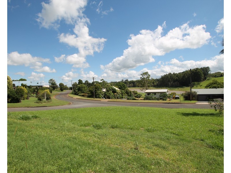 Yungaburra QLD 4884