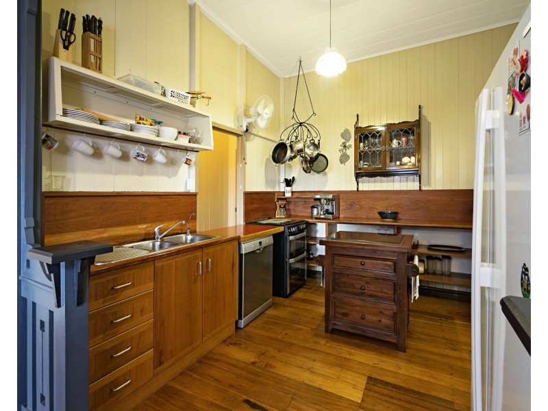 Yungaburra QLD 4884