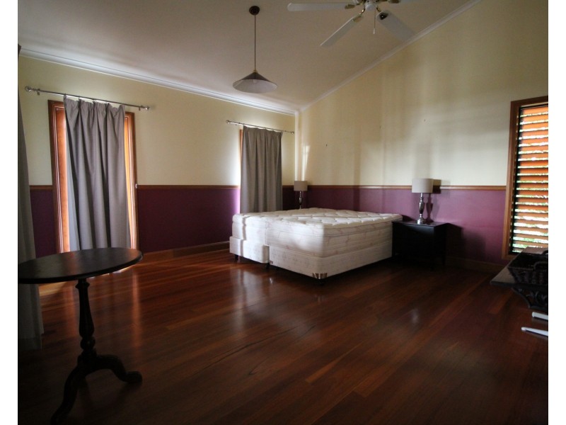 Yungaburra QLD 4884