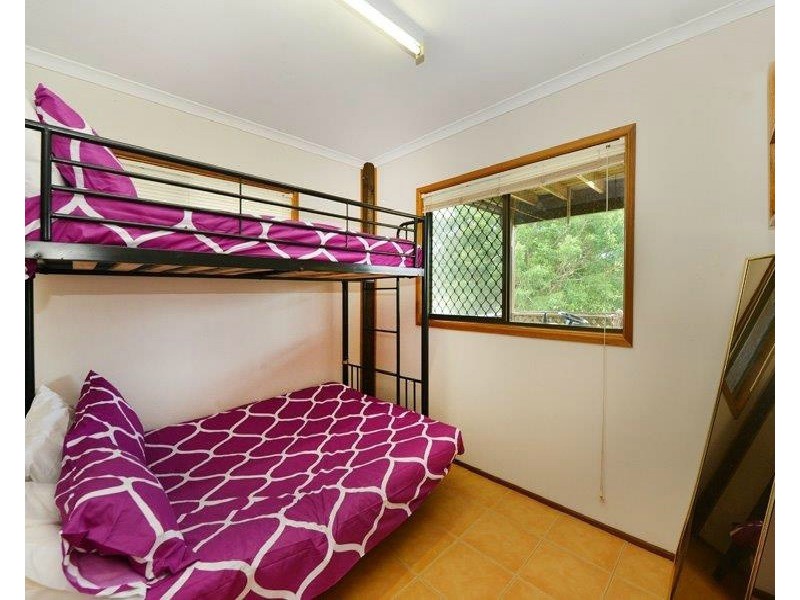 18 Oleander Dr, Yungaburra QLD 4884