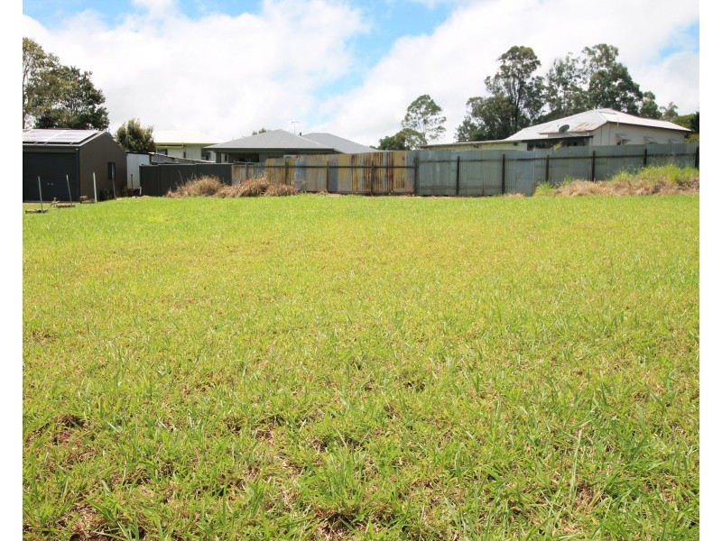 4 Wensley Avenue, Yungaburra QLD 4884