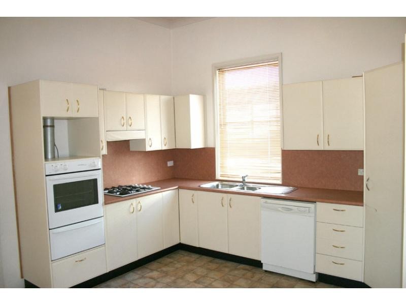 44 Dunbar Street, Stockton NSW 2295