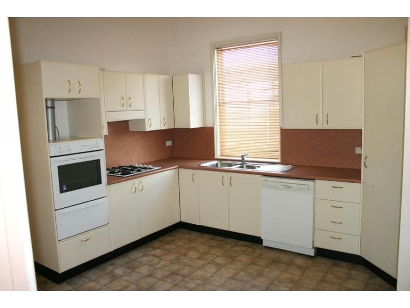 44 Dunbar Street, Stockton NSW 2295