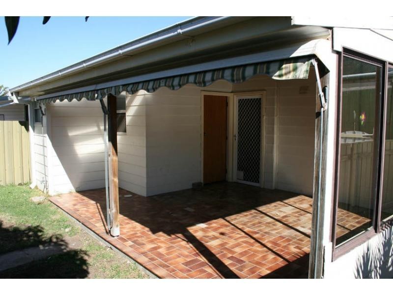 44 Dunbar Street, Stockton NSW 2295