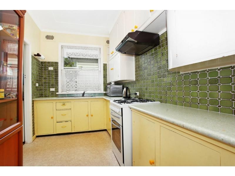 172 Fullerton Street, Stockton NSW 2295