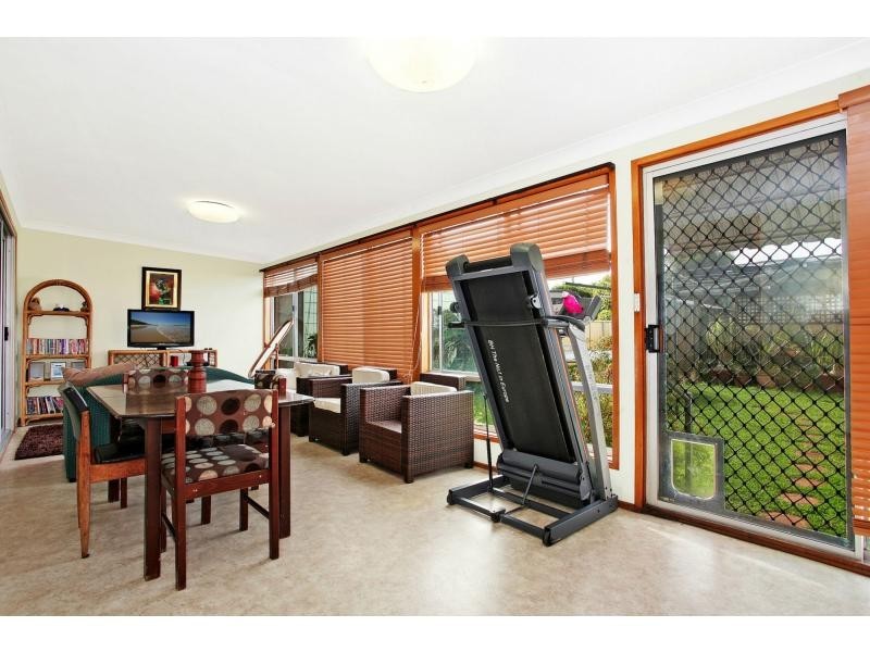 172 Fullerton Street, Stockton NSW 2295