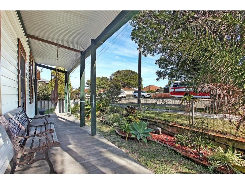 176 Douglas Street, Stockton NSW 2295