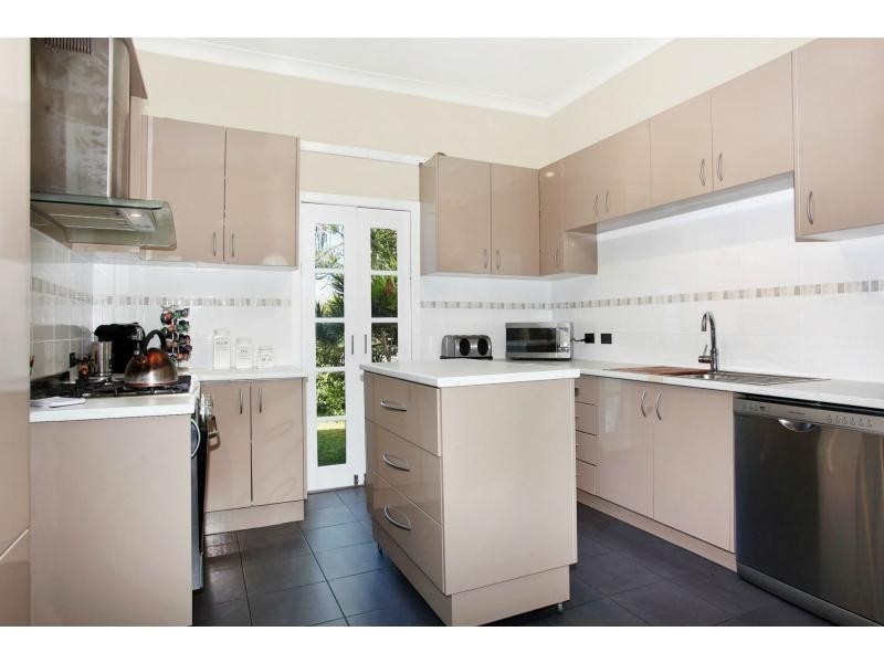 176 Douglas Street, Stockton NSW 2295