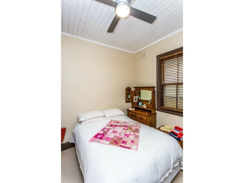 30 Monmouth Street, Stockton NSW 2295