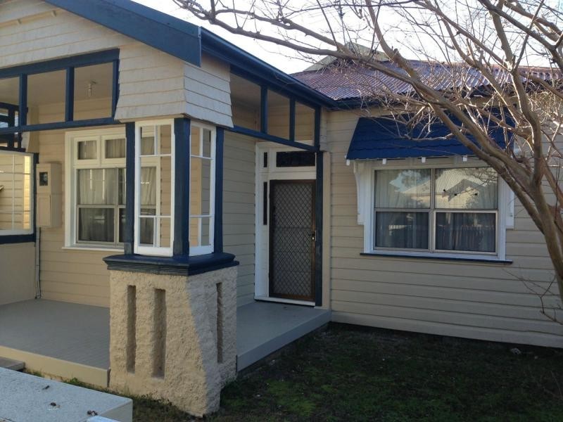 82 Douglas Street, Stockton NSW 2295