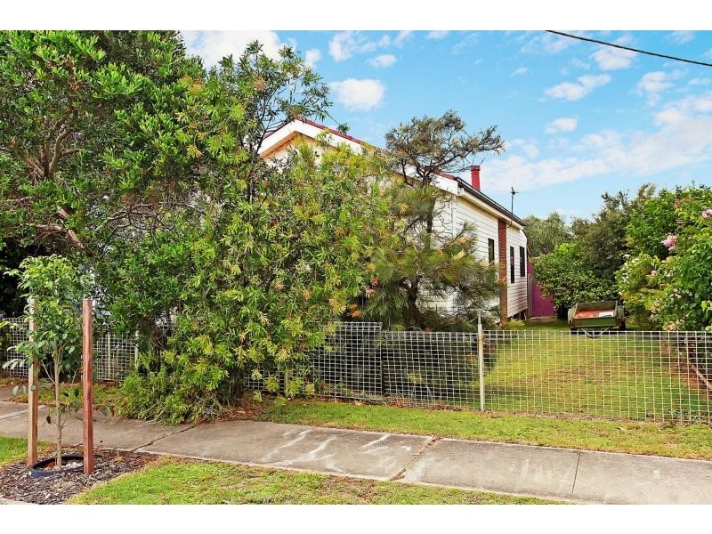 22 Douglas Street, Stockton NSW 2295