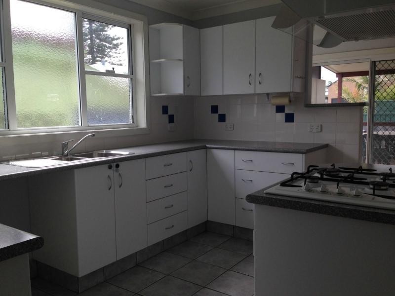 186 Douglas Street, Stockton NSW 2295