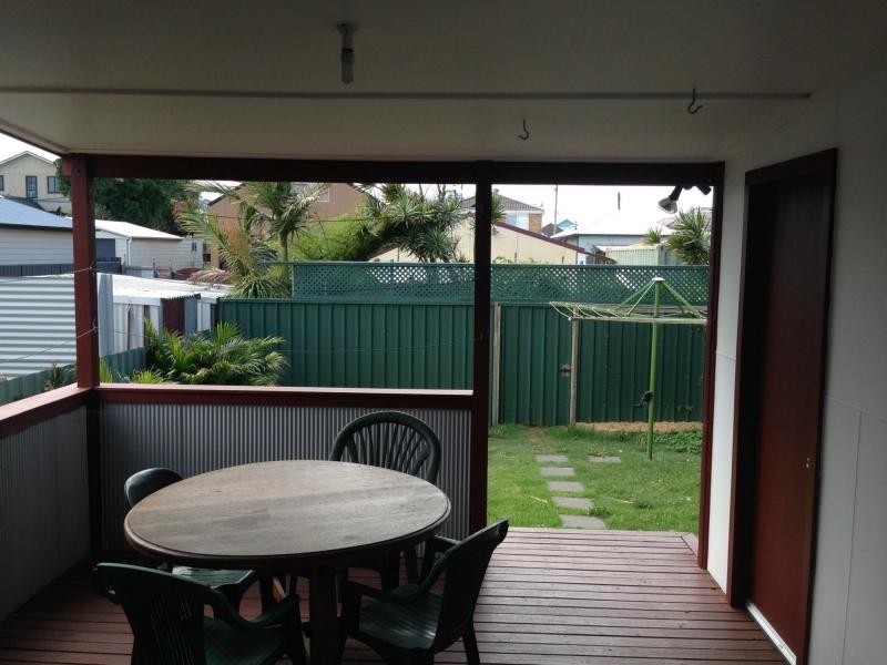 186 Douglas Street, Stockton NSW 2295