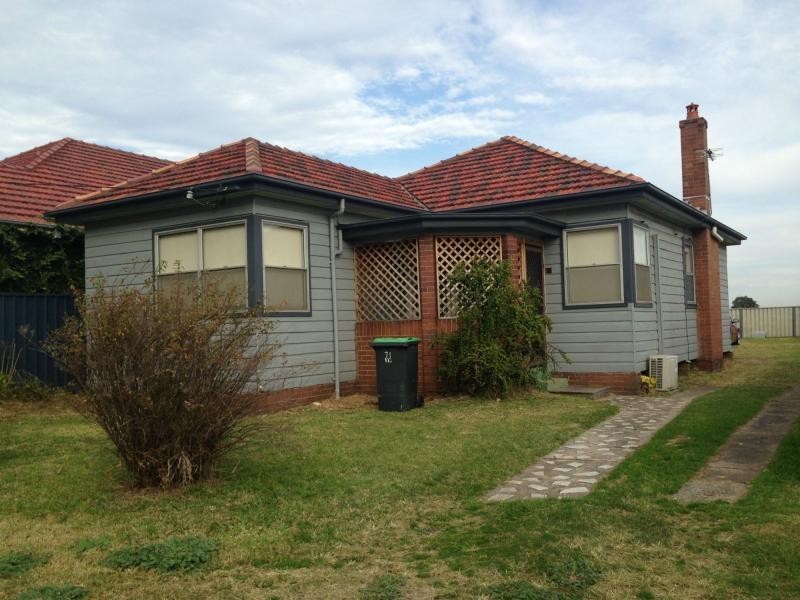 71 Fullerton Street, Stockton NSW 2295