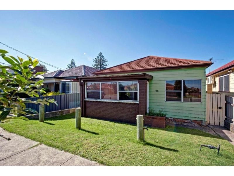 188 Douglas Street, Stockton NSW 2295