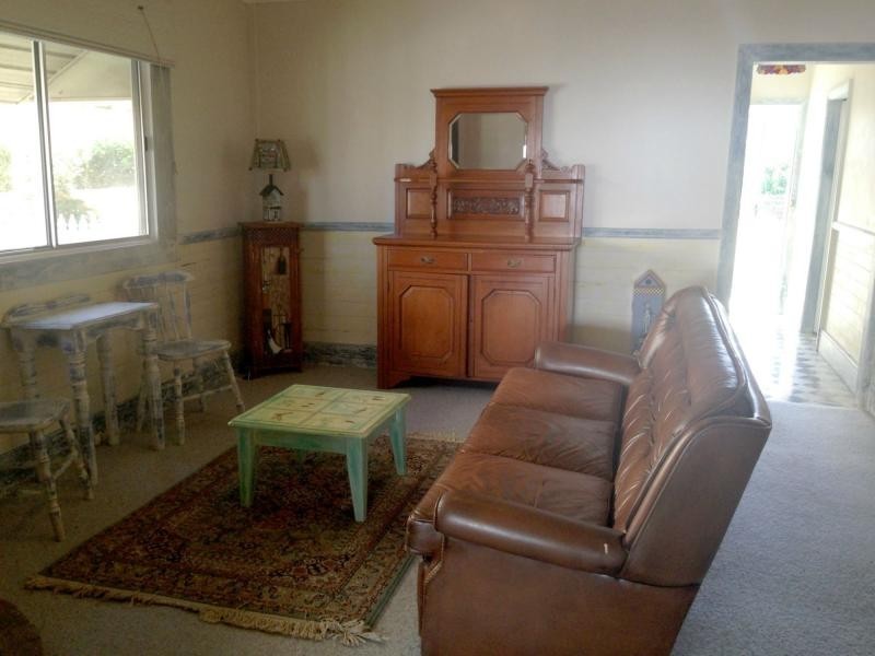 27 Maitland Street, Stockton NSW 2295