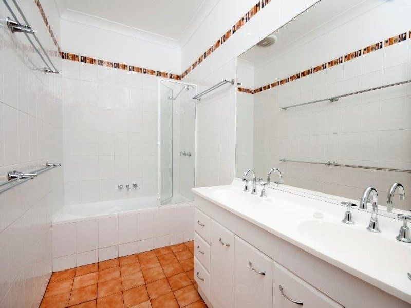 12 Flint Street, Stockton NSW 2295