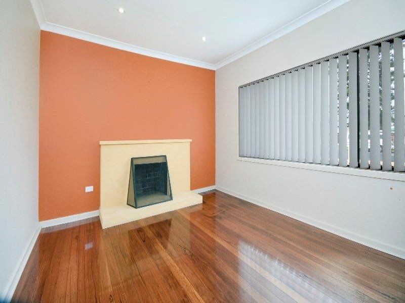12 Flint Street, Stockton NSW 2295