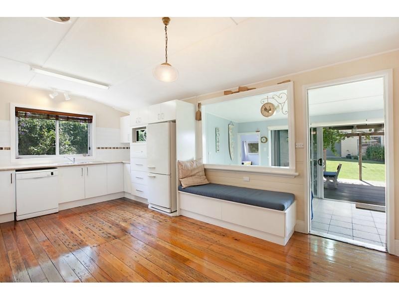 46 Fullerton Street, Stockton NSW 2295