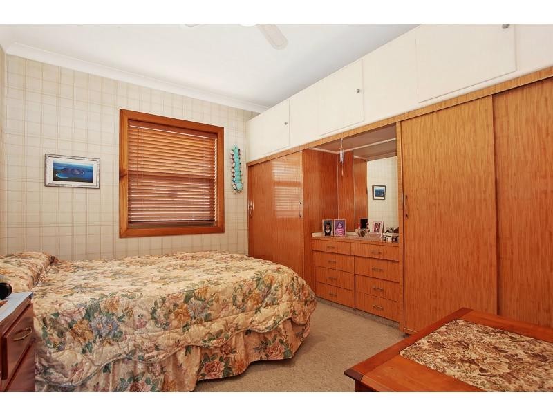 95 Douglas Street, Stockton NSW 2295