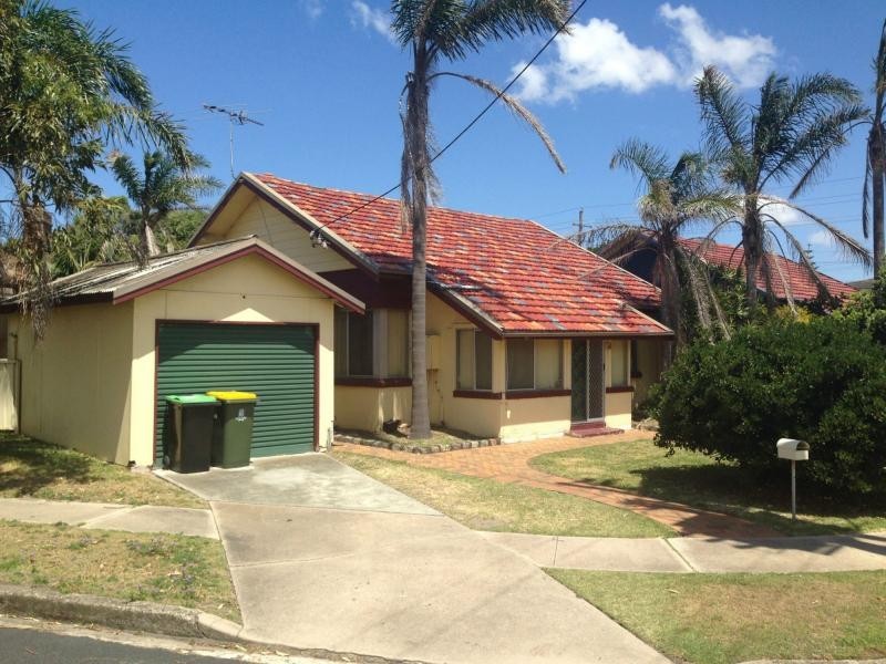 3 Beeston Road, Stockton NSW 2295