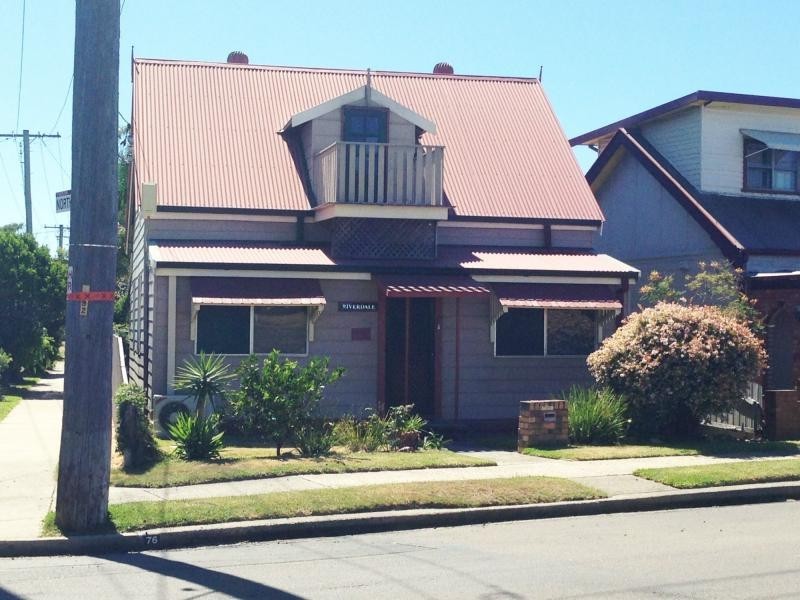 76 Fullerton Street, Stockton NSW 2295