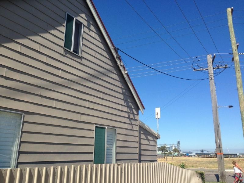 76 Fullerton Street, Stockton NSW 2295