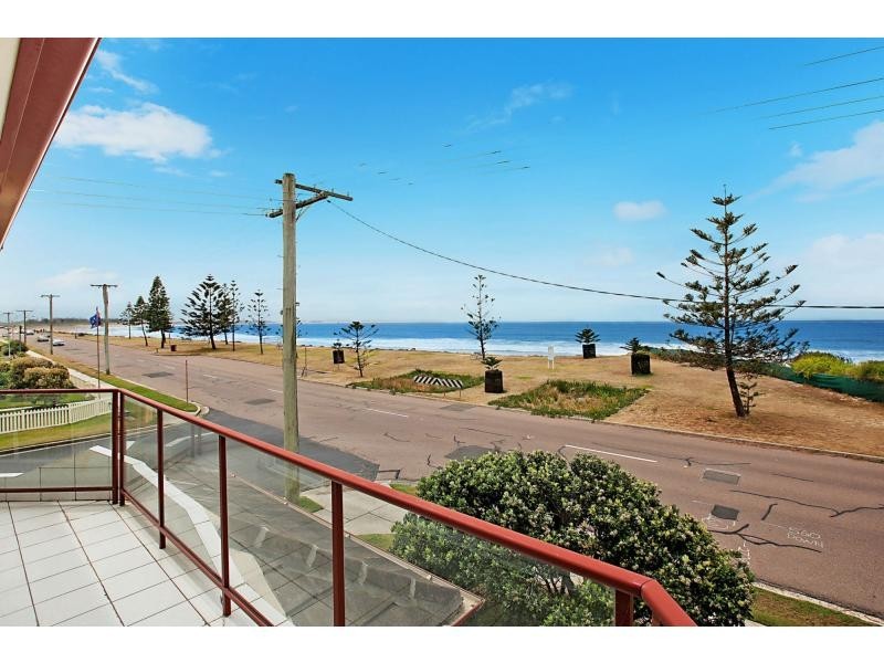 209 Mitchell Street, Stockton NSW 2295