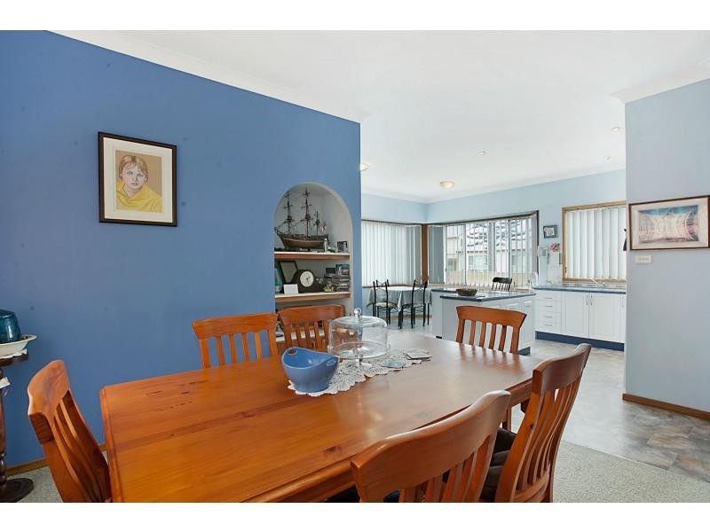 209 Mitchell Street, Stockton NSW 2295