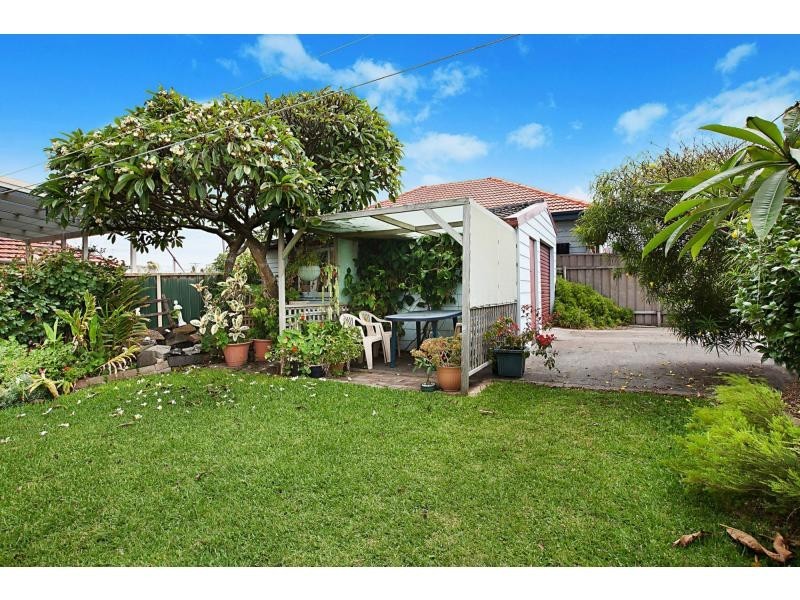 209 Mitchell Street, Stockton NSW 2295