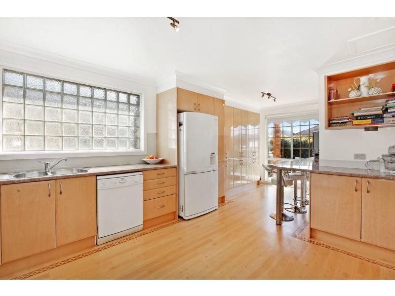 213 Dunbar Street, Stockton NSW 2295