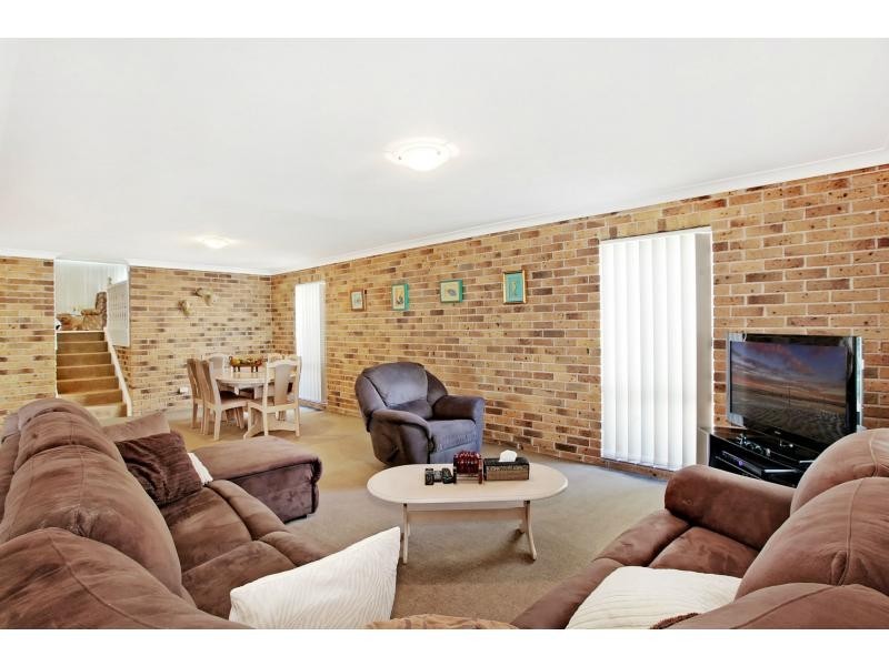 213 Dunbar Street, Stockton NSW 2295