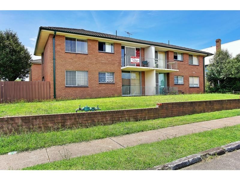 82 Maitland Street, Stockton NSW 2295