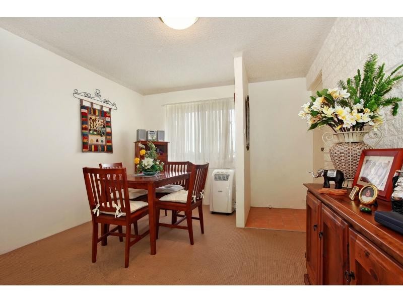 82 Maitland Street, Stockton NSW 2295