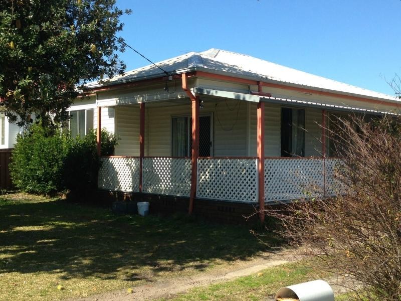 17 Vardon Road, Fern Bay NSW 2295