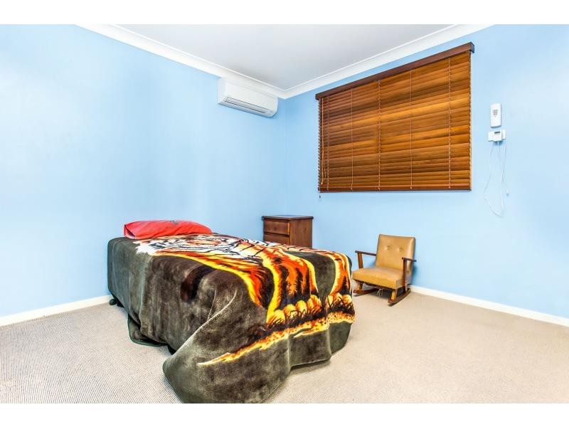 23 Roxburgh Street, Stockton NSW 2295