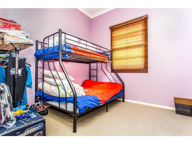 23 Roxburgh Street, Stockton NSW 2295