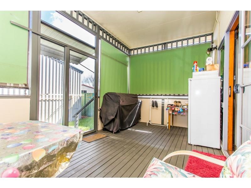 23 Roxburgh Street, Stockton NSW 2295