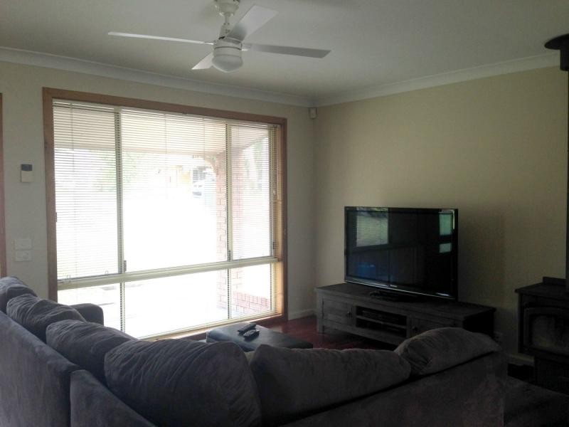 19 Popplewell Road, Fern Bay NSW 2295