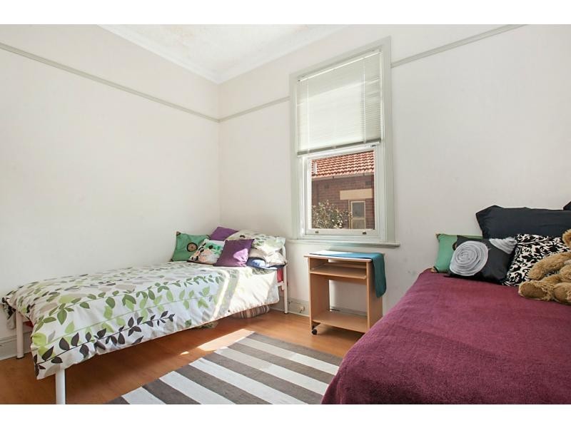 5 Forfar Street, Stockton NSW 2295