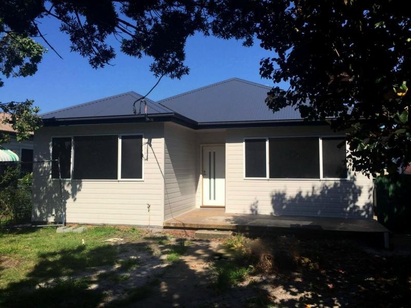 99 Douglas Street, Stockton NSW 2295