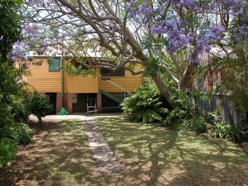 37 Roxburgh Street, Stockton NSW 2295